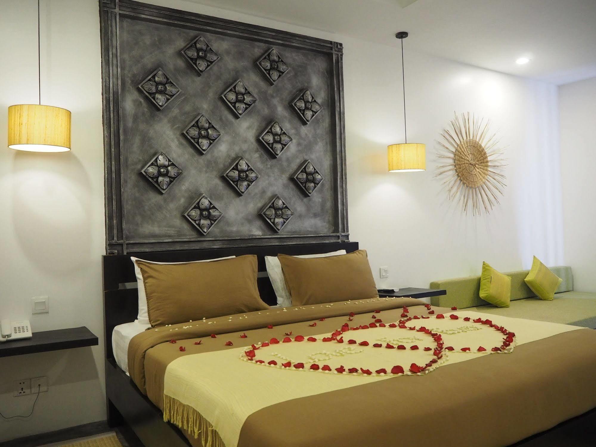 The Gallery Boutique Hotel เสียมราฐ ภายนอก รูปภาพ