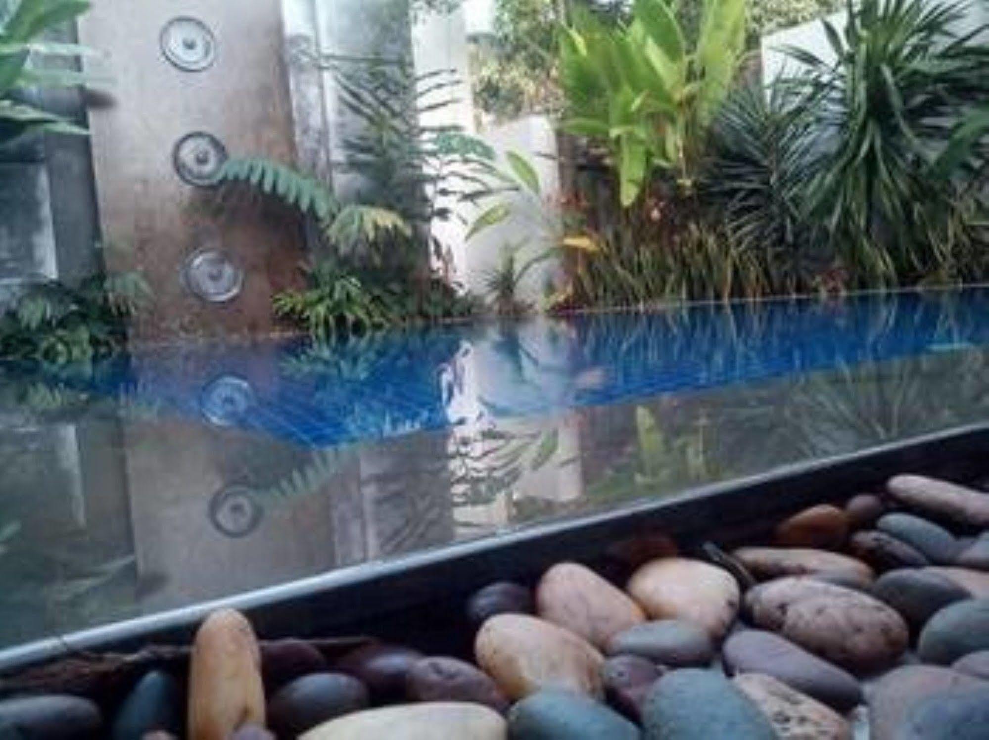 The Gallery Boutique Hotel เสียมราฐ ภายนอก รูปภาพ